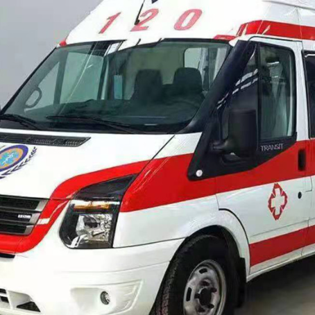 信宜非急救护送病人转院租赁救护车的优缺点对比